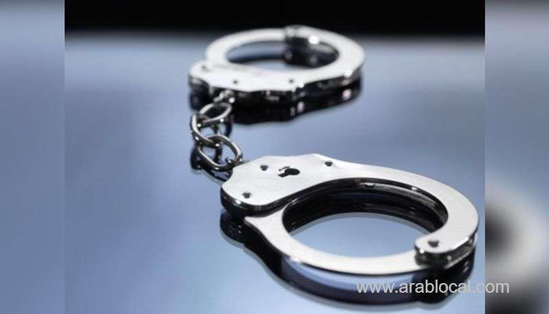 three-expats-arrested-for-drug-smuggling_kuwait