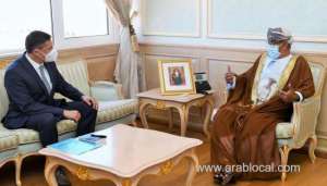 minister-of-health-receives-swiss-ambassador_kuwait