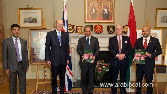 oman-uk-friendship-book-marks-50th-national-day-of-renaissance_kuwait