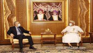 minister-meets-ambassador-of-syria-to-oman_kuwait