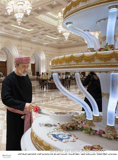 -his-majesty-hosts-dinner-on-armed-forces-day_kuwait