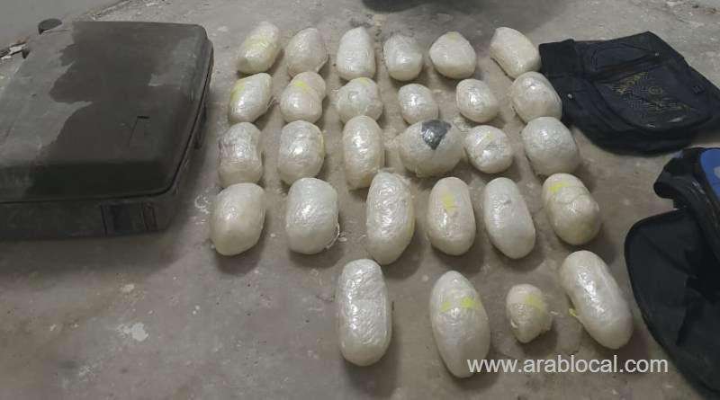 two-held-for-drug-smuggling-and-money-laundering_kuwait