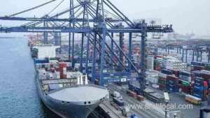 oman-recorded-omr5.9bn-trade-surplus-last-year_kuwait