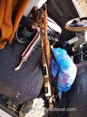 two-poachers-are-arrested-for-hunting-wild-life_kuwait