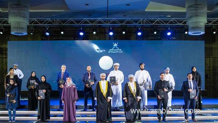 sayyid-theyazin-honours-research-award-winners_kuwait