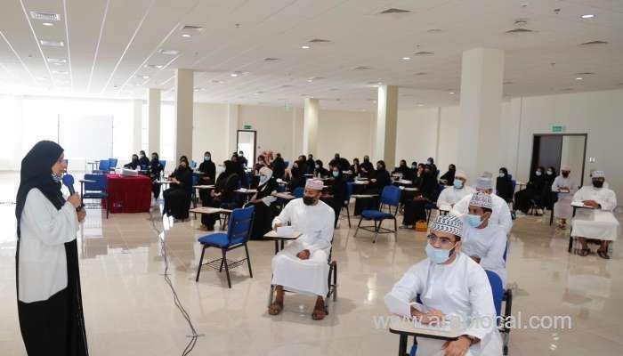 over-450-job-seekers-join-khibrat-program_kuwait