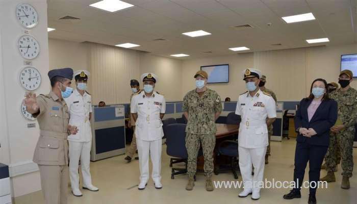 rno-commander-receives-top-us-naval-official_kuwait