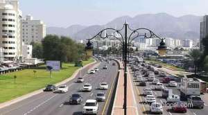 accident-occurred-between-three-vehicles-before-muscat-airport-bridge_kuwait