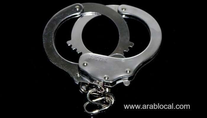 five-arrested-for-theft-in-oman_kuwait