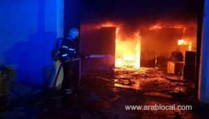 cdaa-puts-out-fire-at-warehouse-in-oman_kuwait