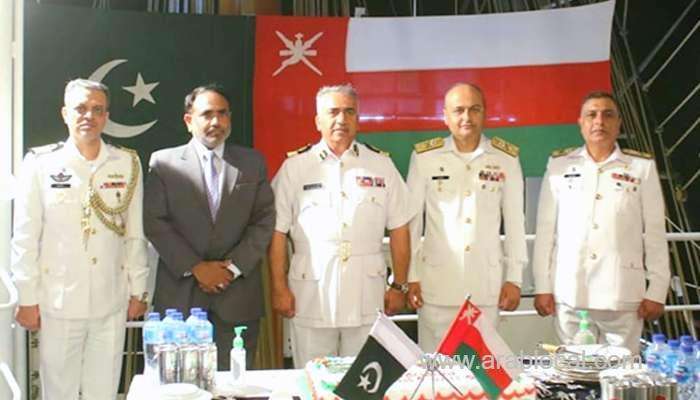 pakistan-navy-ships-on-goodwill-visit-to-oman_kuwait