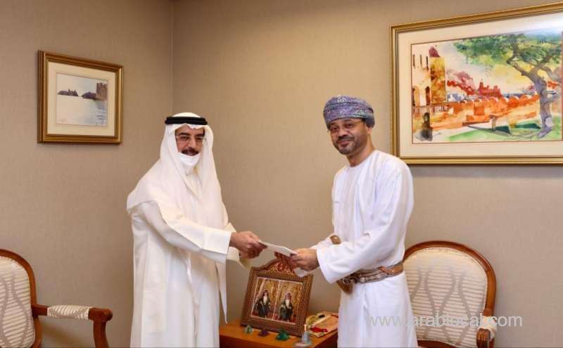 hm-the-sultan-receives-written-message-from-crown-prince-abu-dhabi_kuwait
