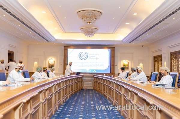 oman-chairs-ilo-meet-about-impact-of-digitalization-on-financial-sector_kuwait