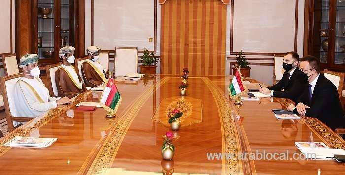oman,-hungary-discuss-ways-to-boost-bilateral-relations_kuwait
