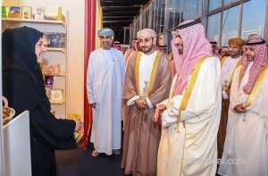 hh-sayyid-theyazin-paid-a-visit-to-the-oman-pavilion-during-his-attendance-at-the-al-riyadh-international-book-fair_kuwait