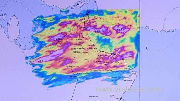 15-people-were-rescued-from-the-valleys-during-heavy-rains-in-oman_kuwait