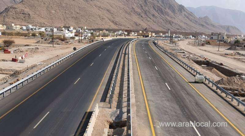 38km-long-barka-nakhal-road-opens-for-traffic_kuwait